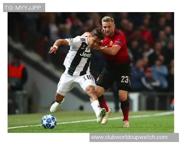 尤文图斯对阵曼联精彩比赛视频回顾及精彩瞬间分析